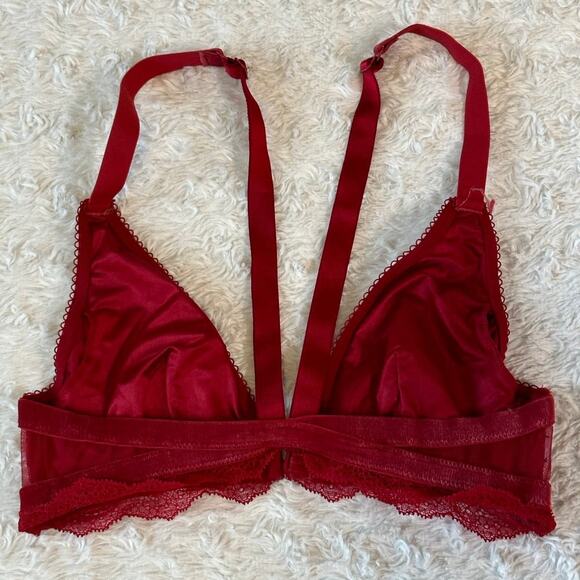 Victoria’s Secret Red Lace Bralette - Picture 2 of 7